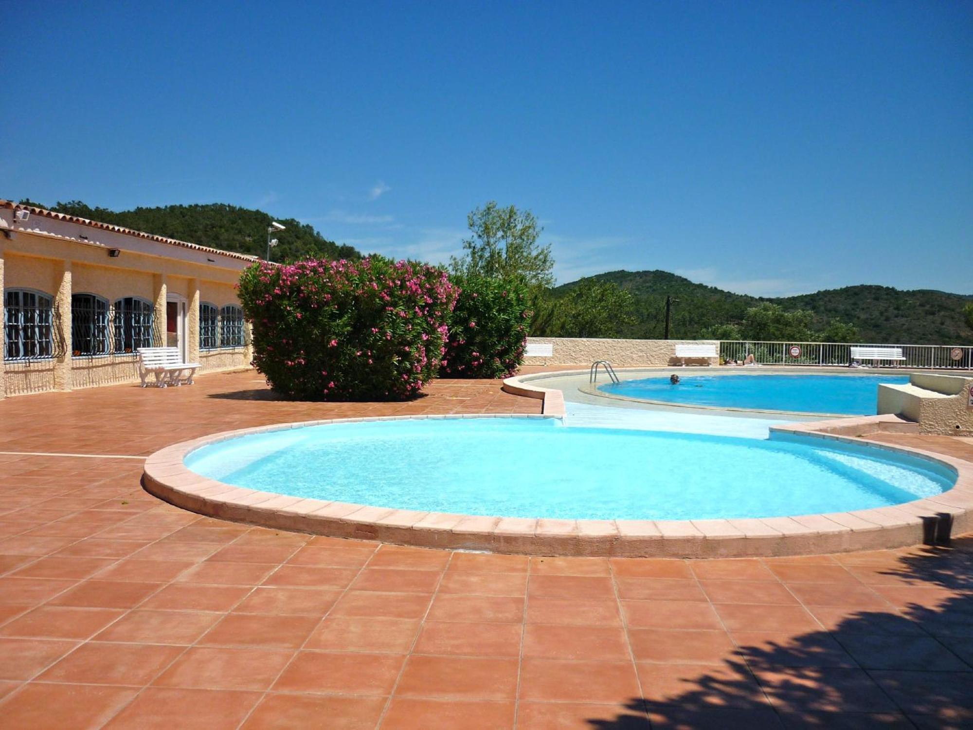 Apartment T2 De 36m2 En Provence
